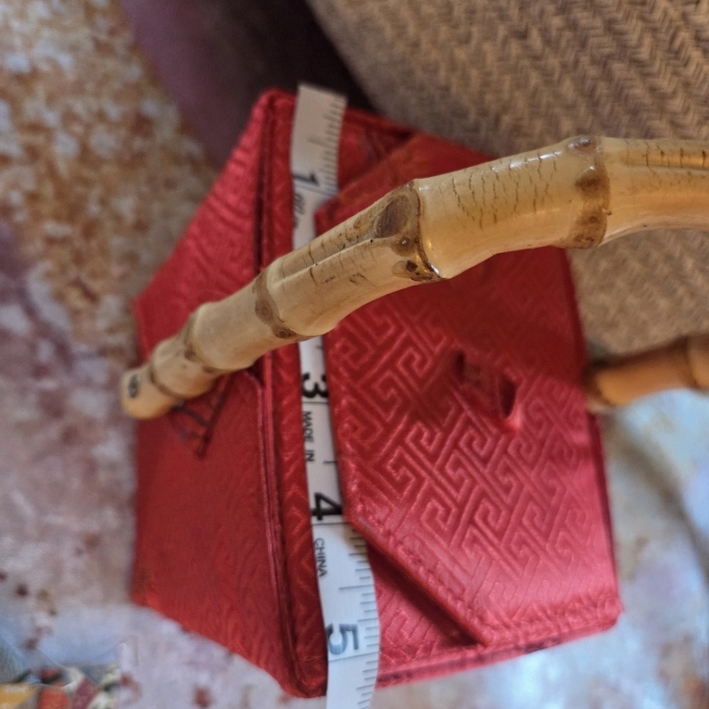 Chinese Style Takeout Red Silk Box Handbag Bamboo Handle Origami Silk Earrings - Picture 14 of 16